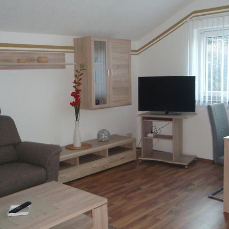 Ferienwohnung Am Schlossberg 阿恩施塔特 外观 照片